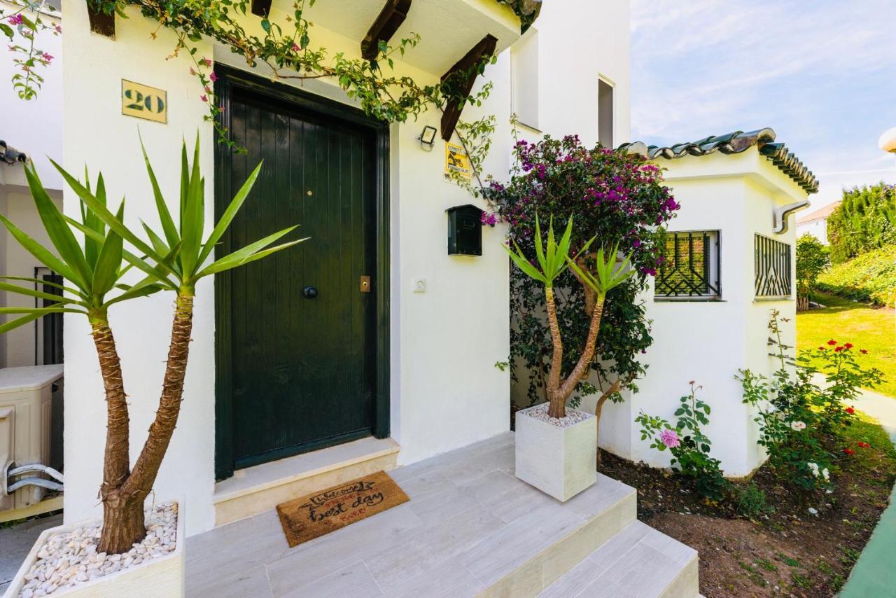 Cozy Townhouse Selwo Villa Estepona Bagian luar foto