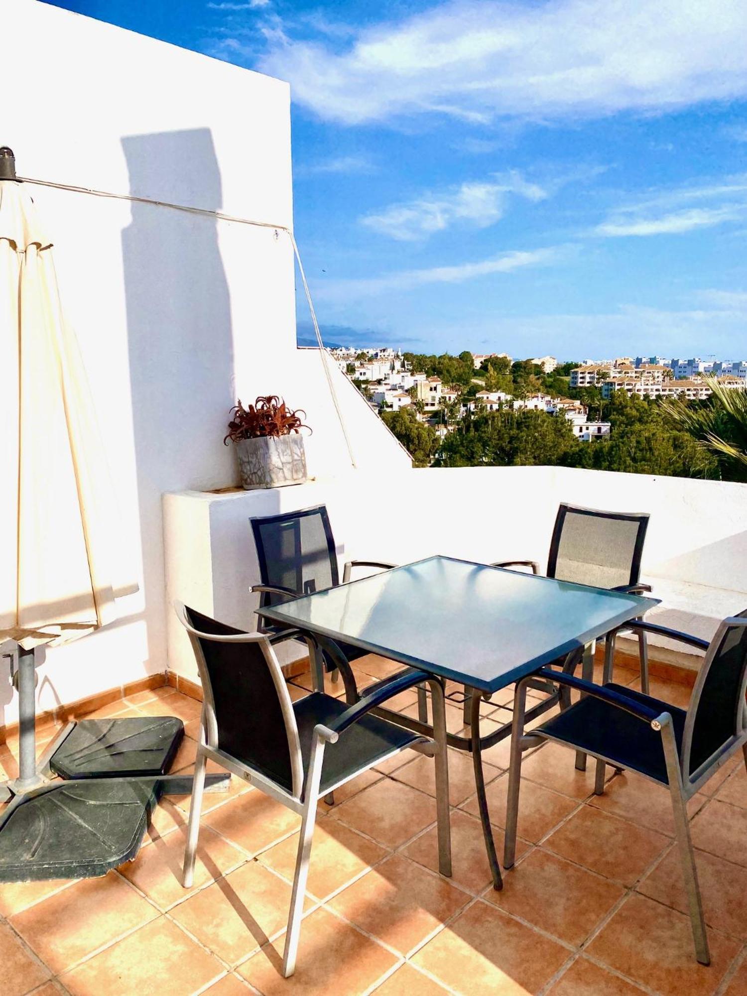 Cozy Townhouse Selwo Villa Estepona Bagian luar foto